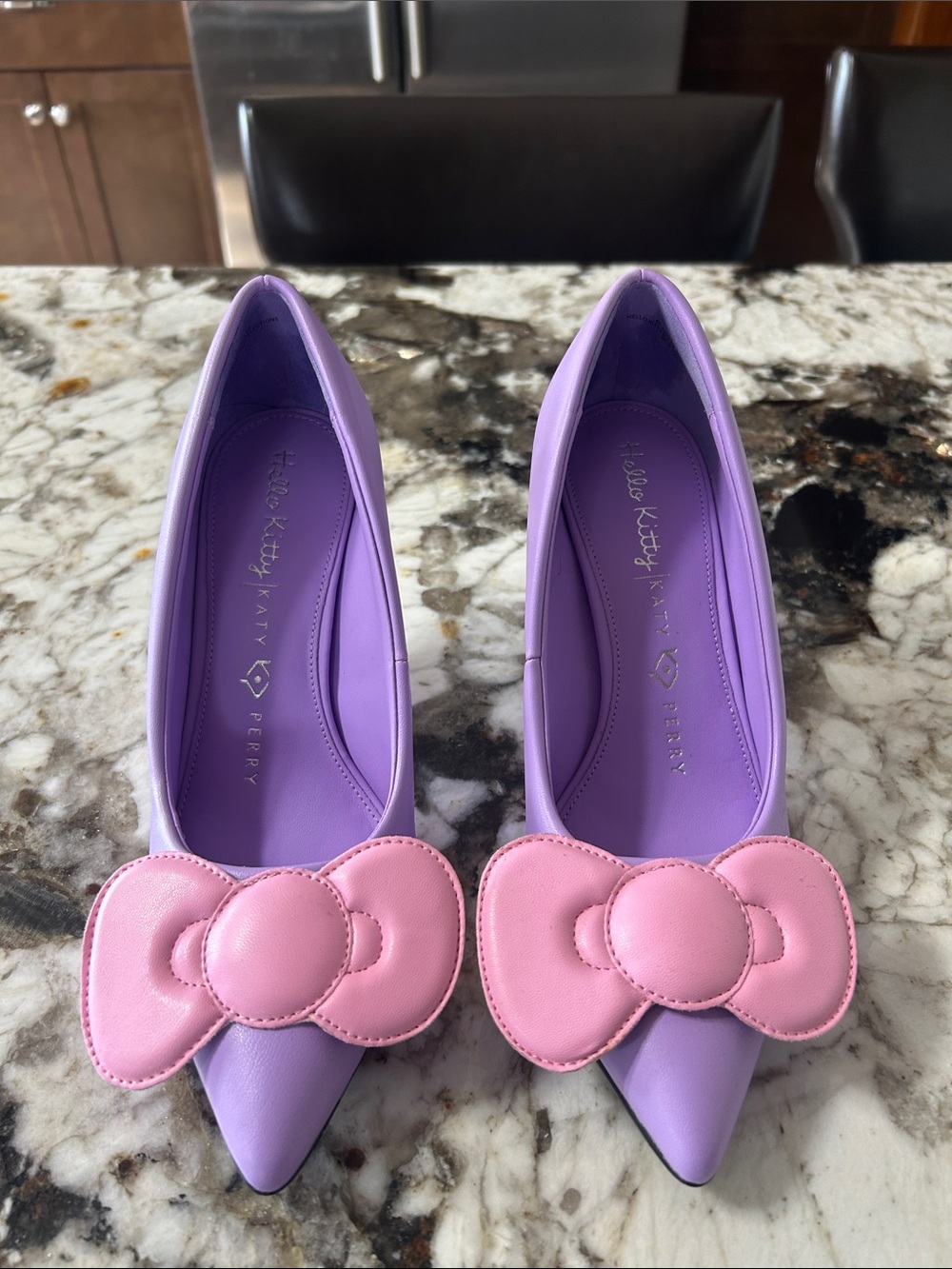 Hello Kitty Katy Perry size 7.5 NWOT - Picture 2 of 8